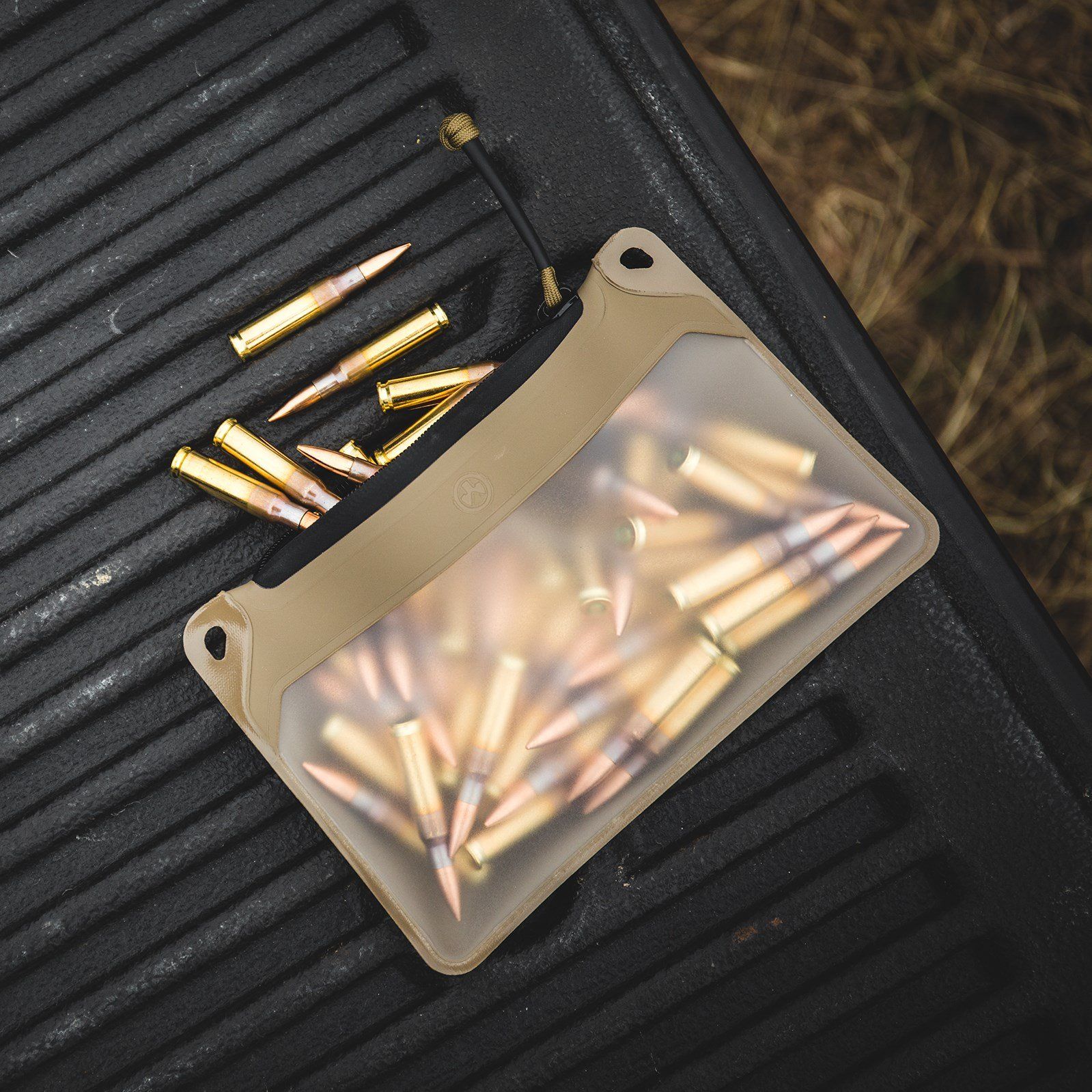 Supplies - Storage - Pouches - Magpul DAKA Window Pouch, Small (6x9")