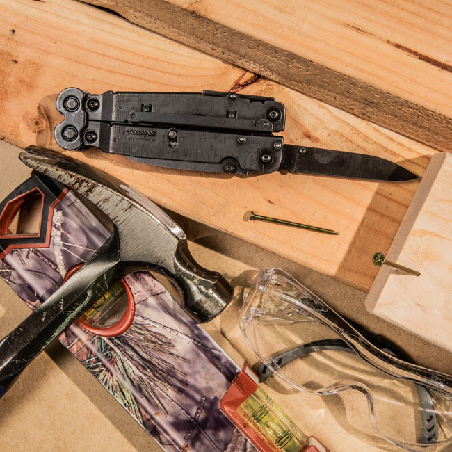 Supplies - EDC - Multitools - SOG PowerAssist Multi-Tool